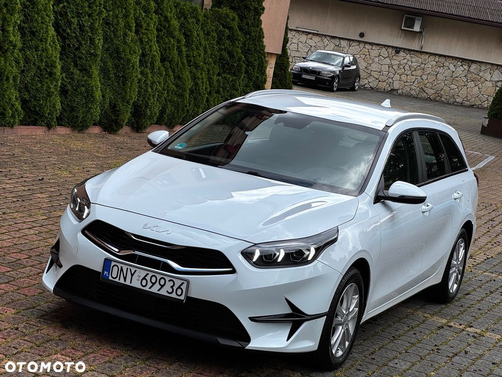 Kia Ceed 1.6 CRDi mHEV L DCT - 1