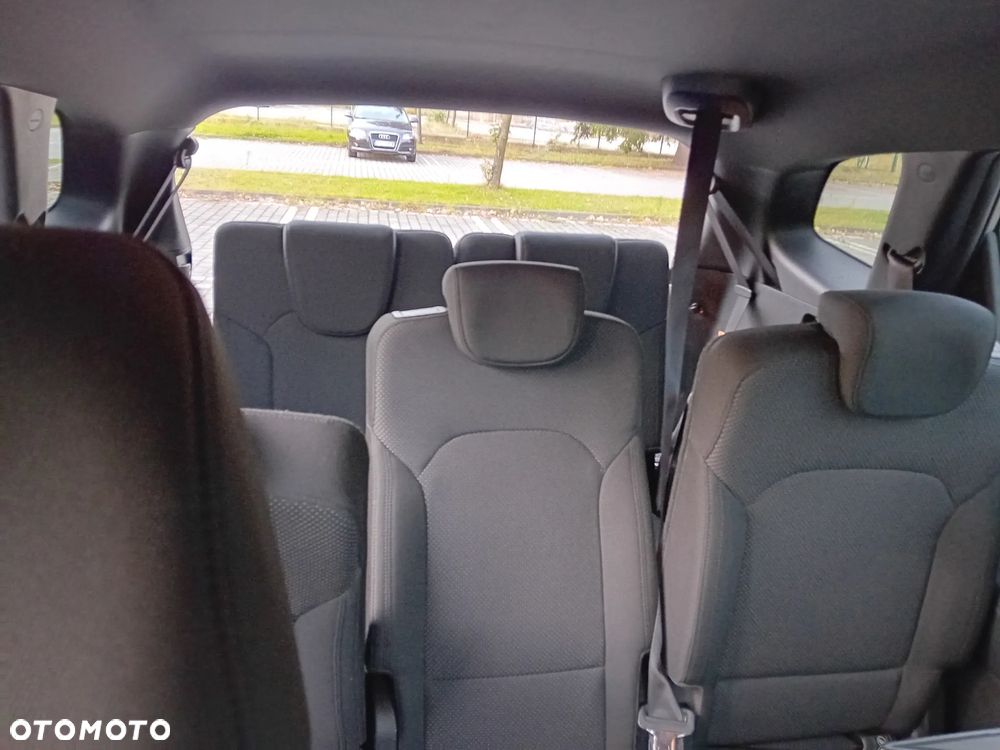 Kia Carens 1.6 GDI L 7os - 29