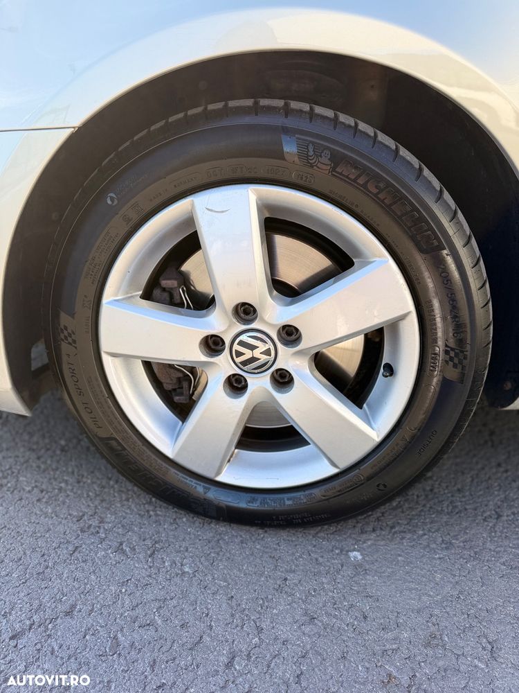 Volkswagen Golf 1.4 TSI DSG Team - 3