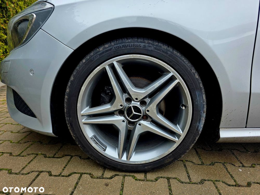 Mercedes-Benz Klasa A 200 (BlueEFFICIENCY) Style - 34