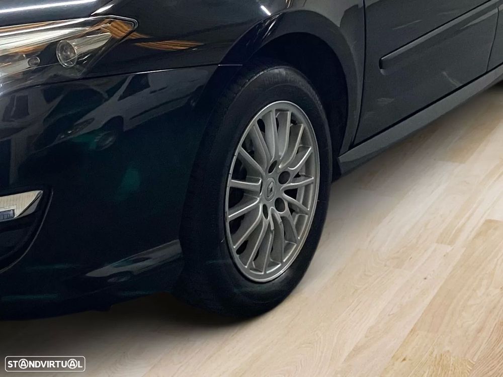 Renault Laguna 1.5 dCi Black Line - 6