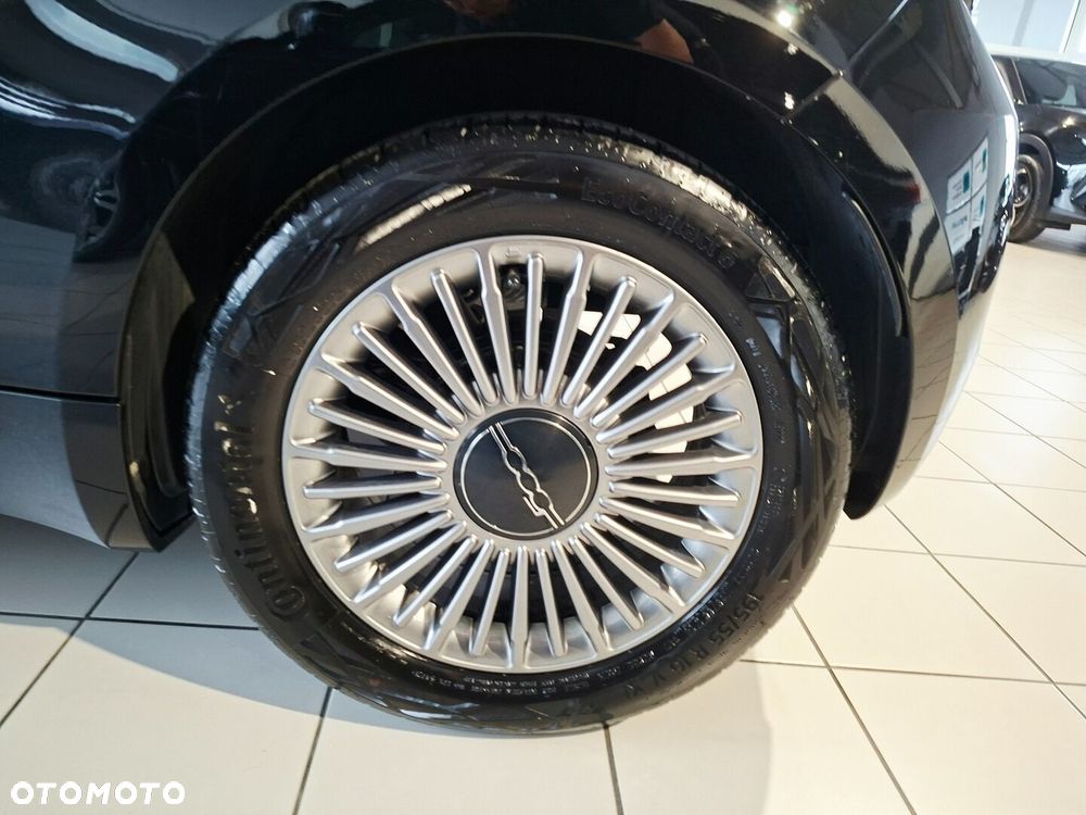Fiat 500e - 7