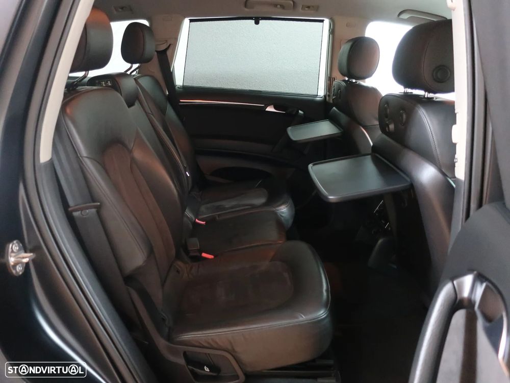 Audi Q7 3.0 V6 TDi quattro Tiptronic - 23