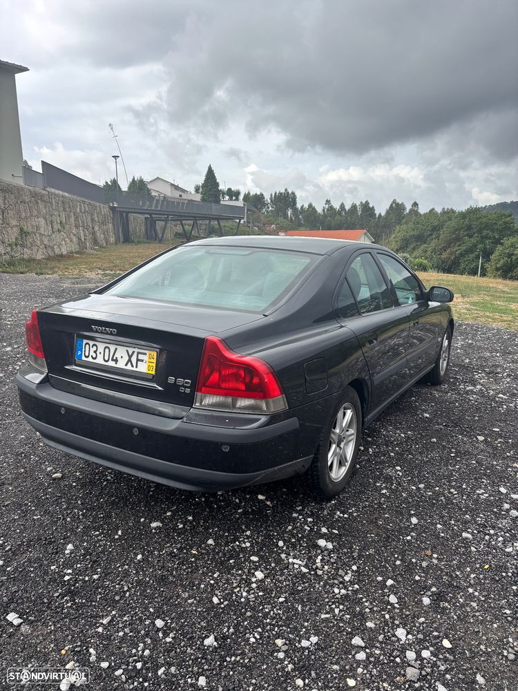 Volvo S60 2.4 D5 - 2