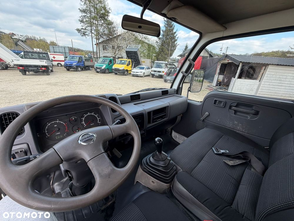 Nissan CABSTAR Kiper Wywrotka IGŁA - 15