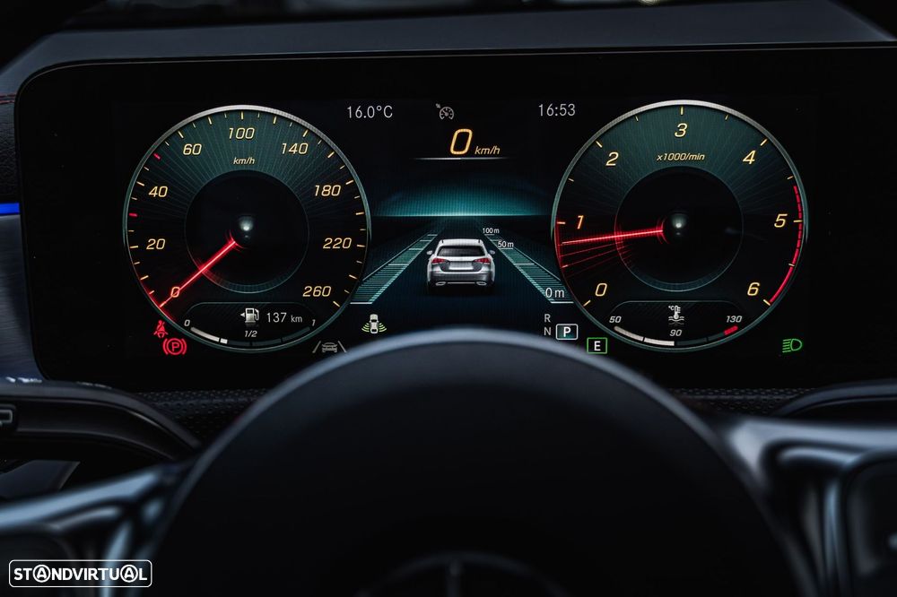 Mercedes-Benz CLA 200 - 44