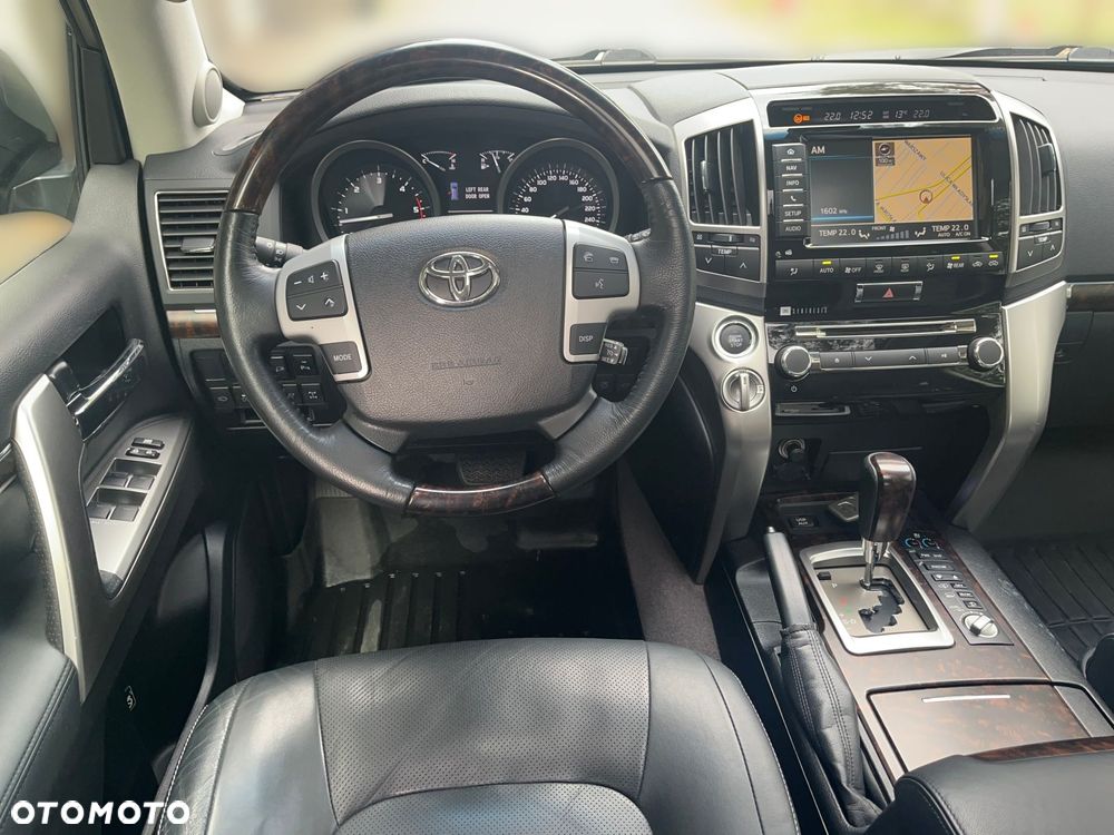 Toyota Land Cruiser LC 4.5 D-4D V8 Limited - 8