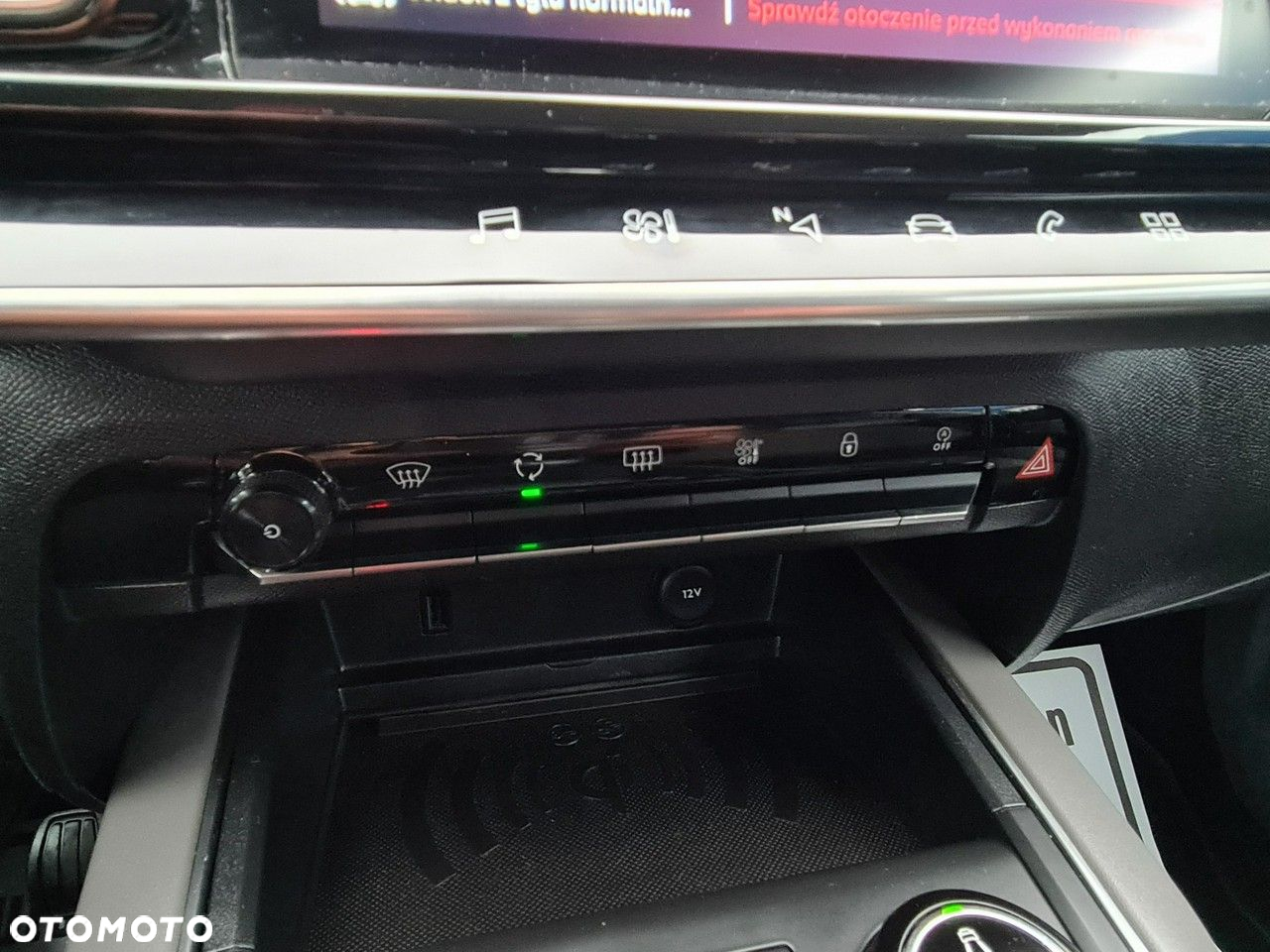 Citroën C5 Aircross 1.2 PureTech Feel - 24