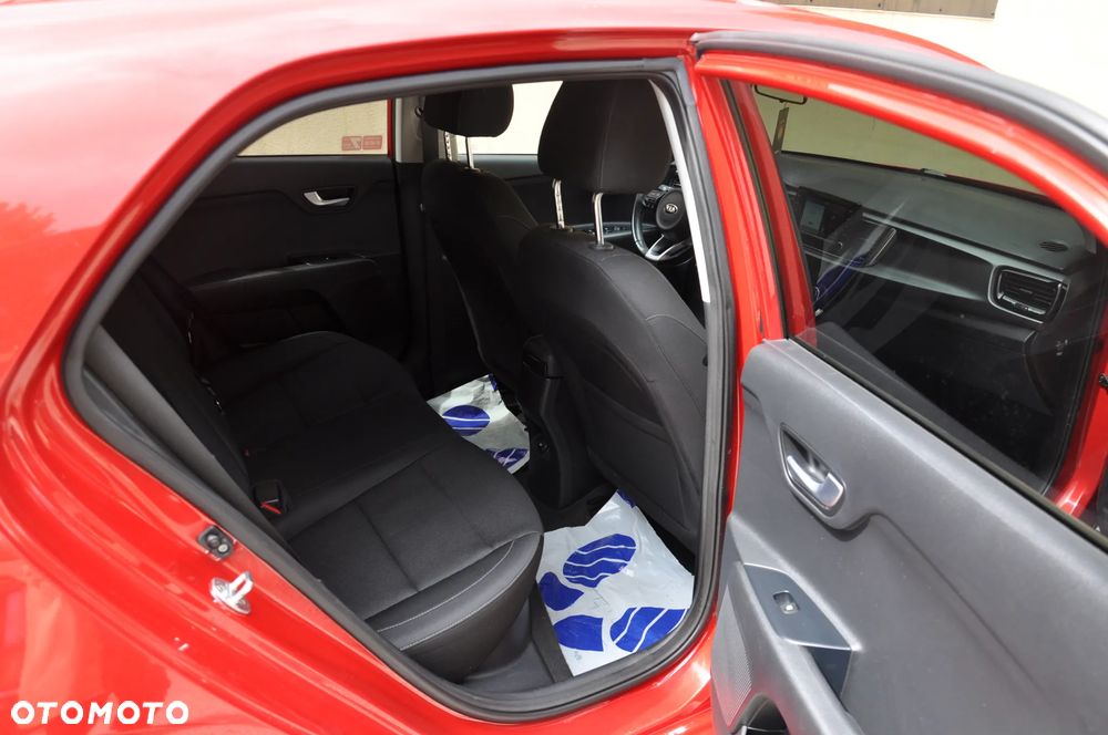 Kia Rio 1.2 L Business Line - 8