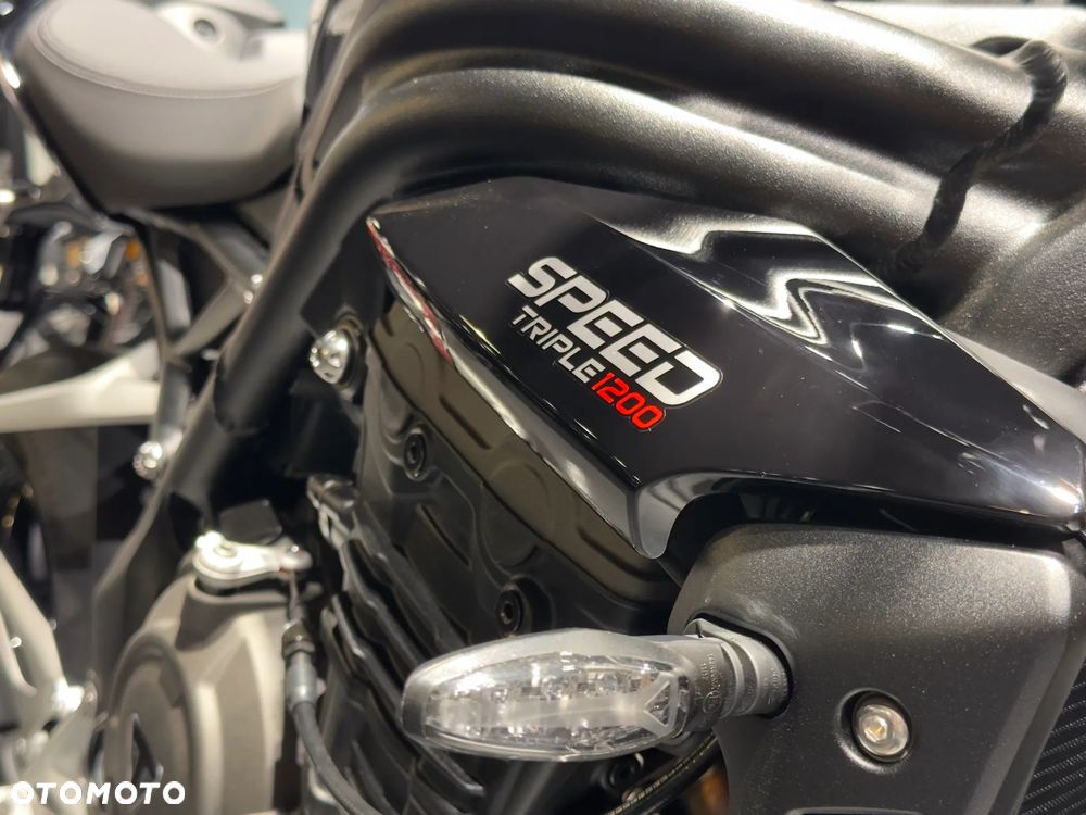 Triumph Speed Triple - 4