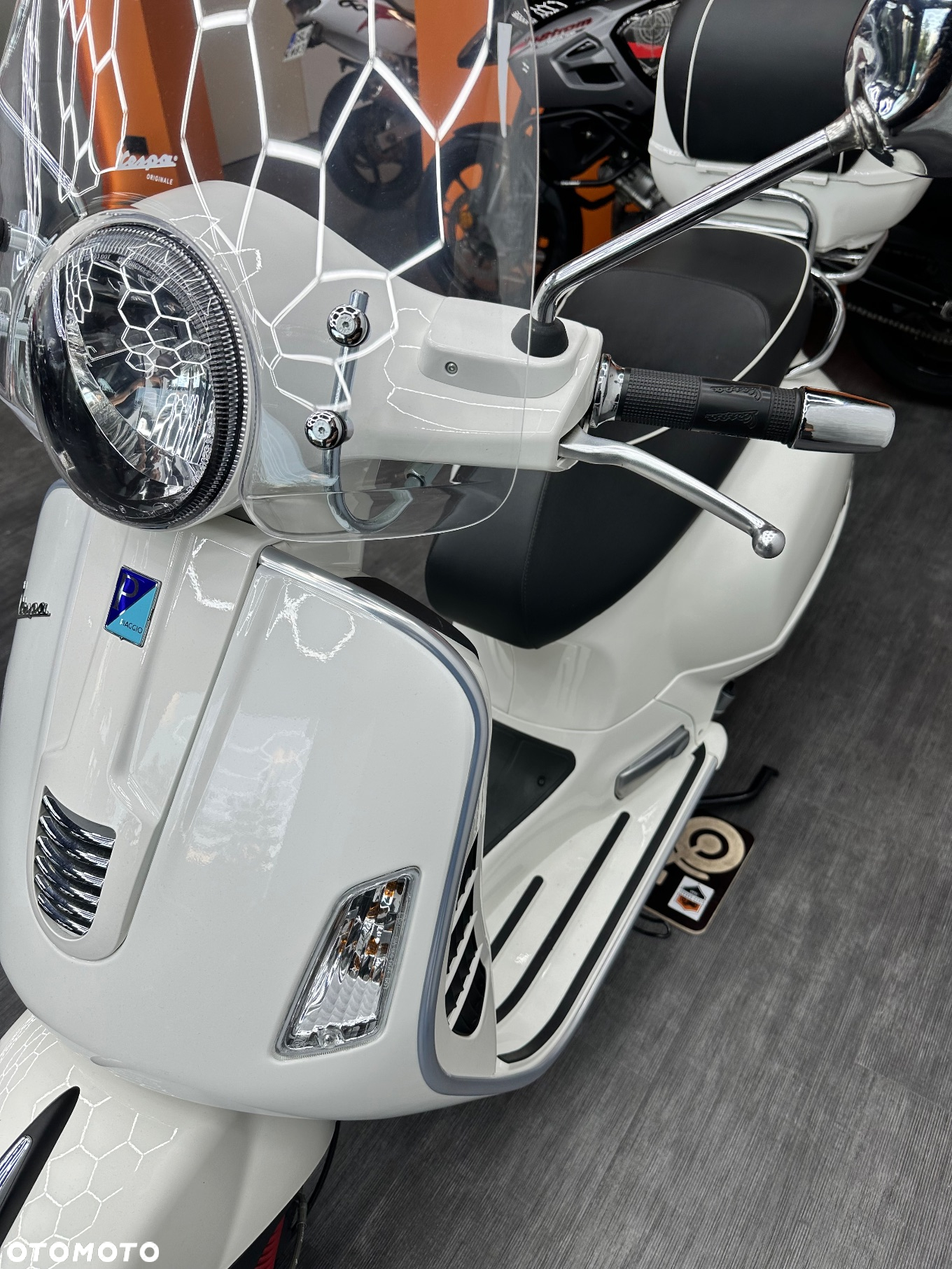 Vespa GTS - 14