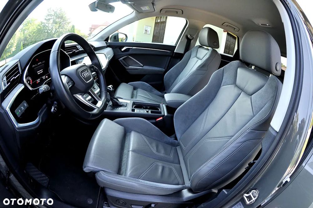 Audi Q3 35 TFSI S tronic - 16