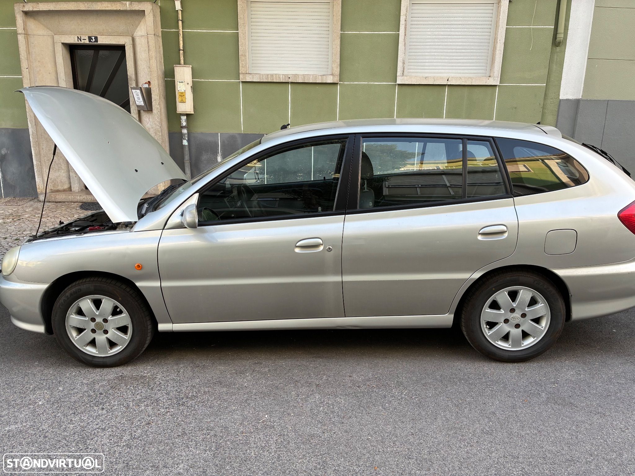 Kia Rio SW 1.3 LS - 1