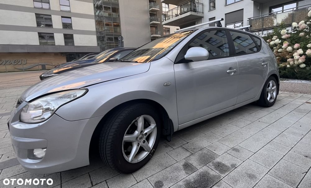 Hyundai i30 1.6 Comfort - 6