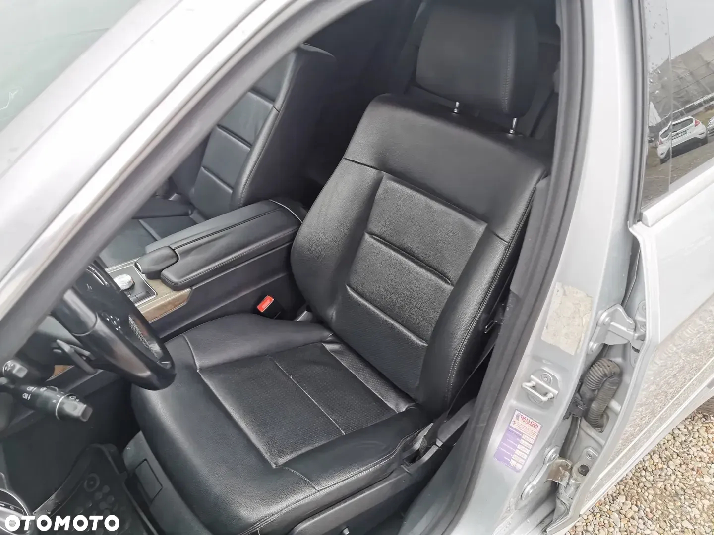 Mercedes-Benz Klasa E 350 CDI 4-Matic BlueEff Avantgarde - 22