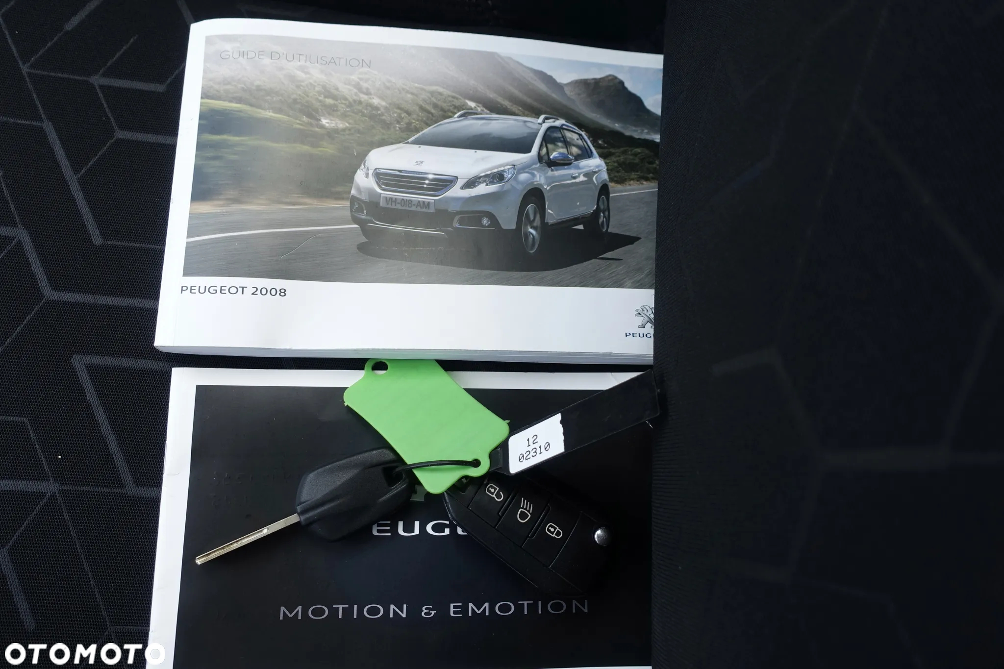 Peugeot 2008 1.2 Pure Tech Style - 26