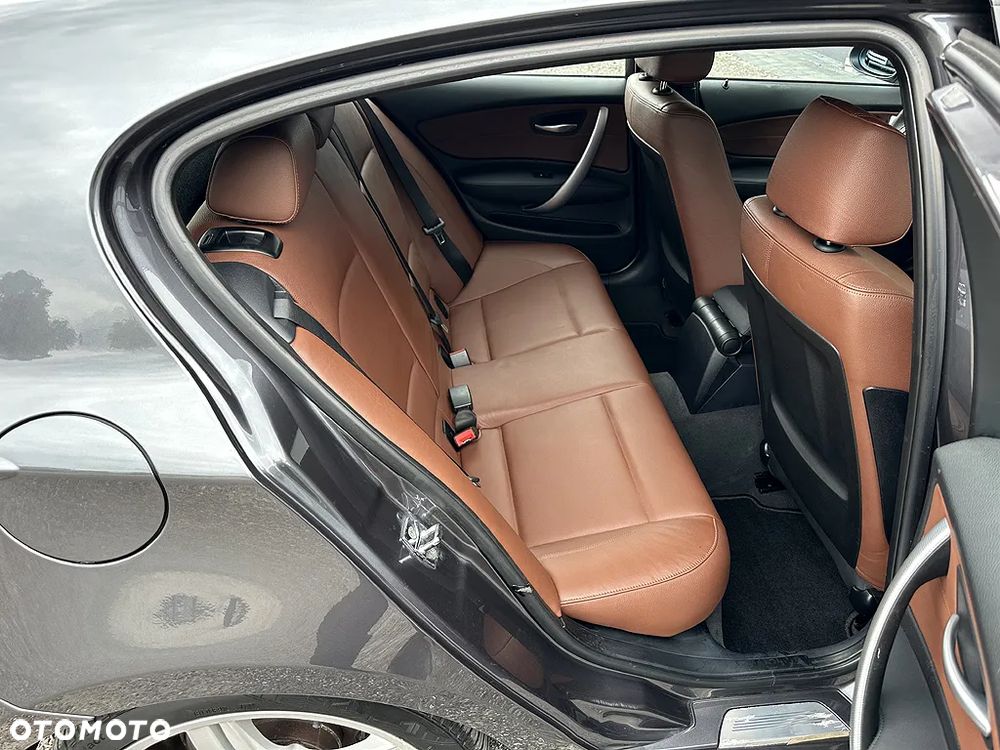 BMW Seria 1 118d DPF Edition Sport - 11