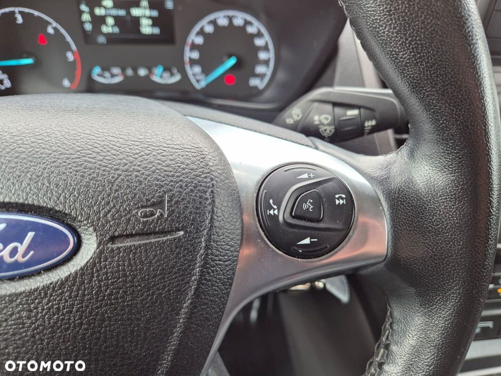 Ford Transit Connect - 18