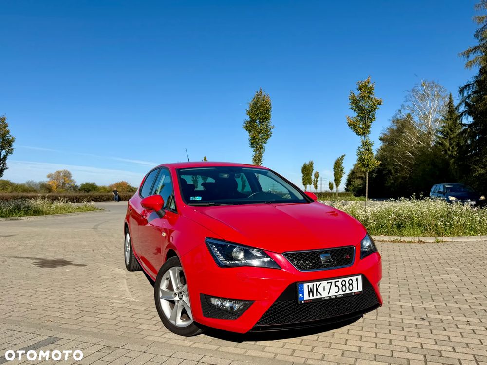 Seat Ibiza 2015 photo 2