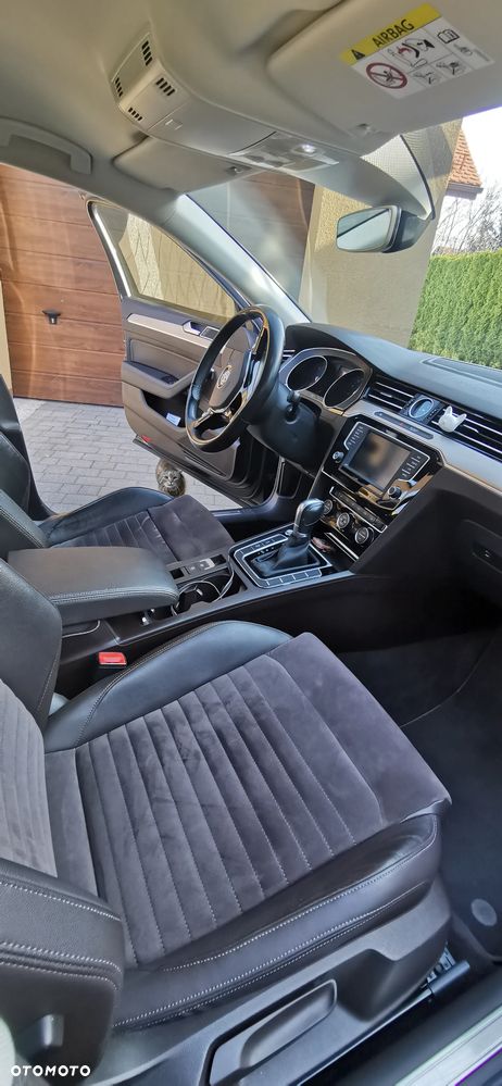 Volkswagen Passat 2.0 TDI BMT Highline DSG - 11