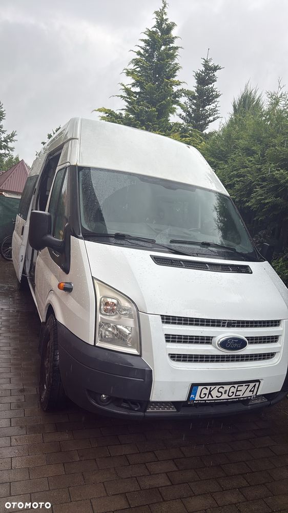 Ford Transit - 1