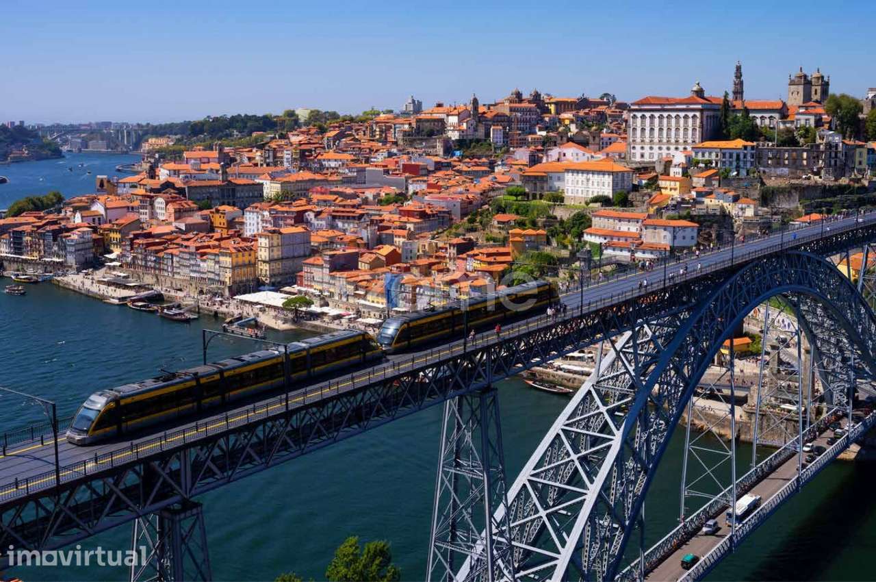 OPORTO PLAZA | T2 - Grande imagem: 3/8
