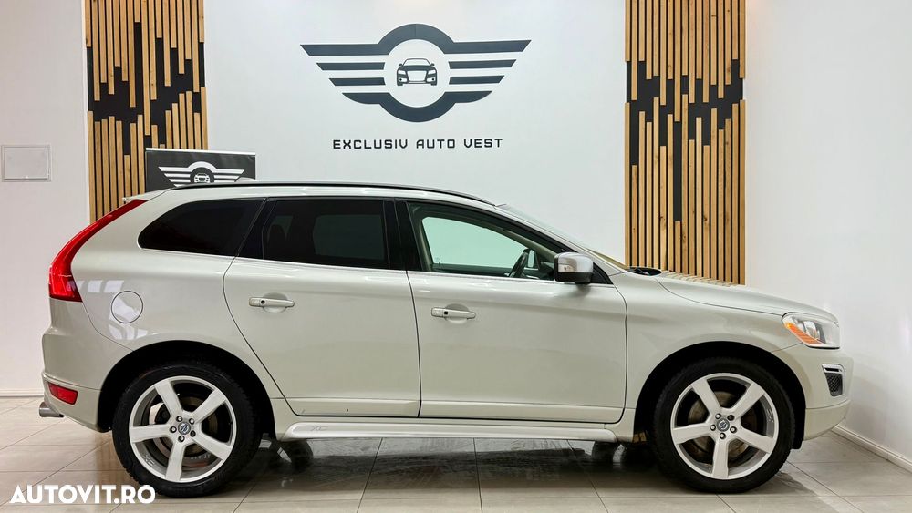 Volvo XC 60 D5 AWD Aut. RDesign - 13