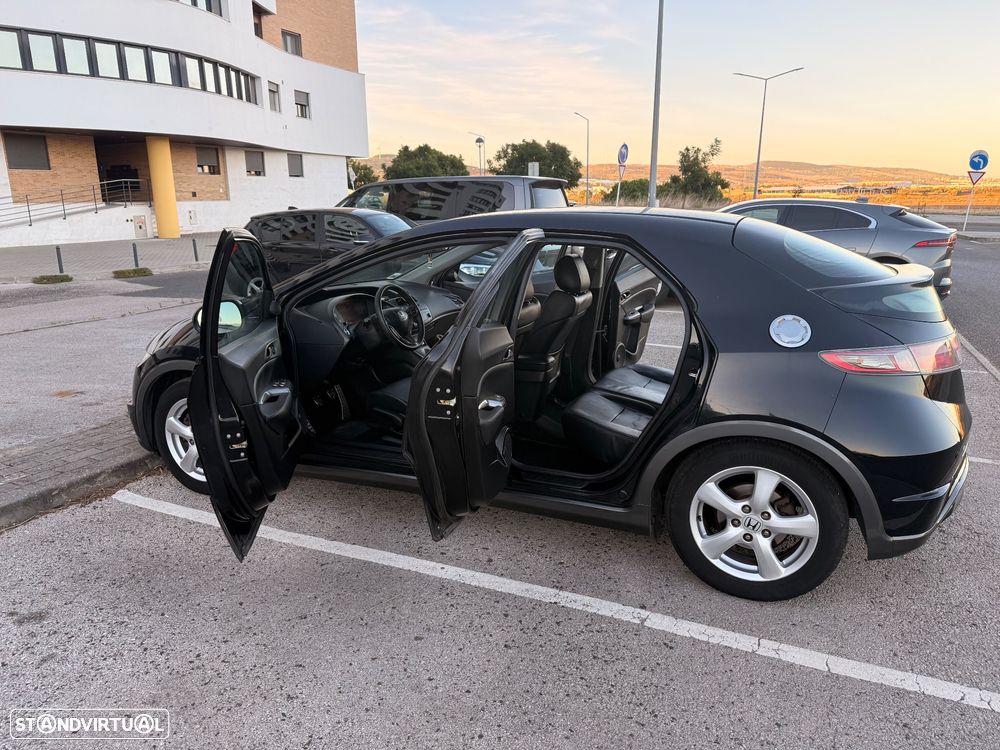 Honda Civic 1.4 i-VTEC Elegance - 14