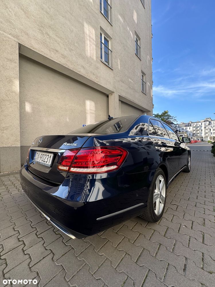 Mercedes-Benz E-Class 2013 photo 5