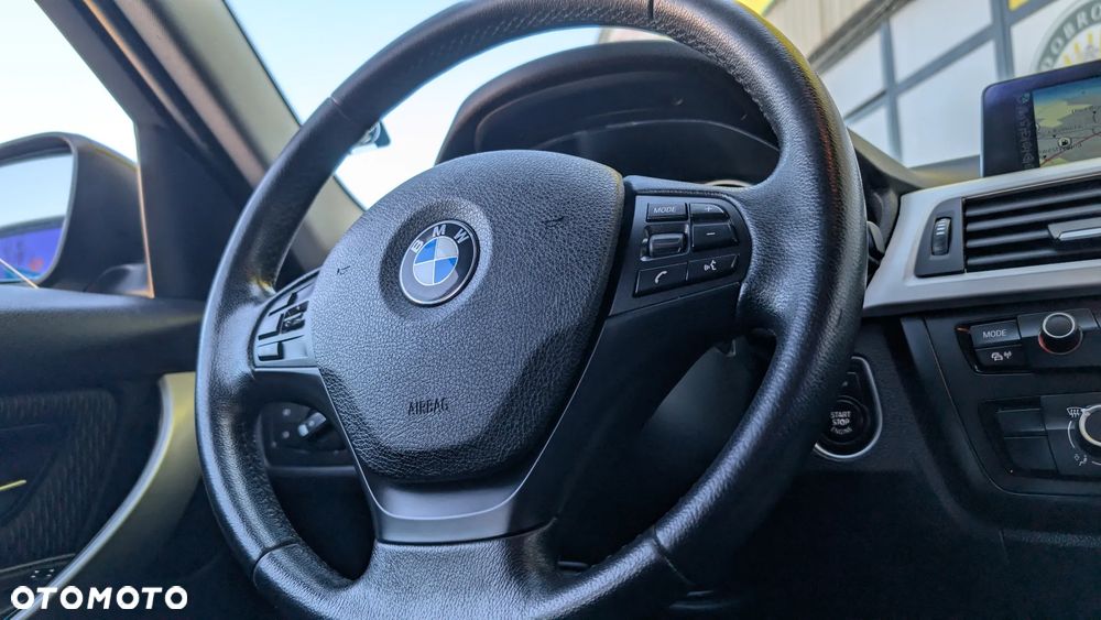 BMW Seria 3 320d DPF Blue Performance Edition Fleet - 13