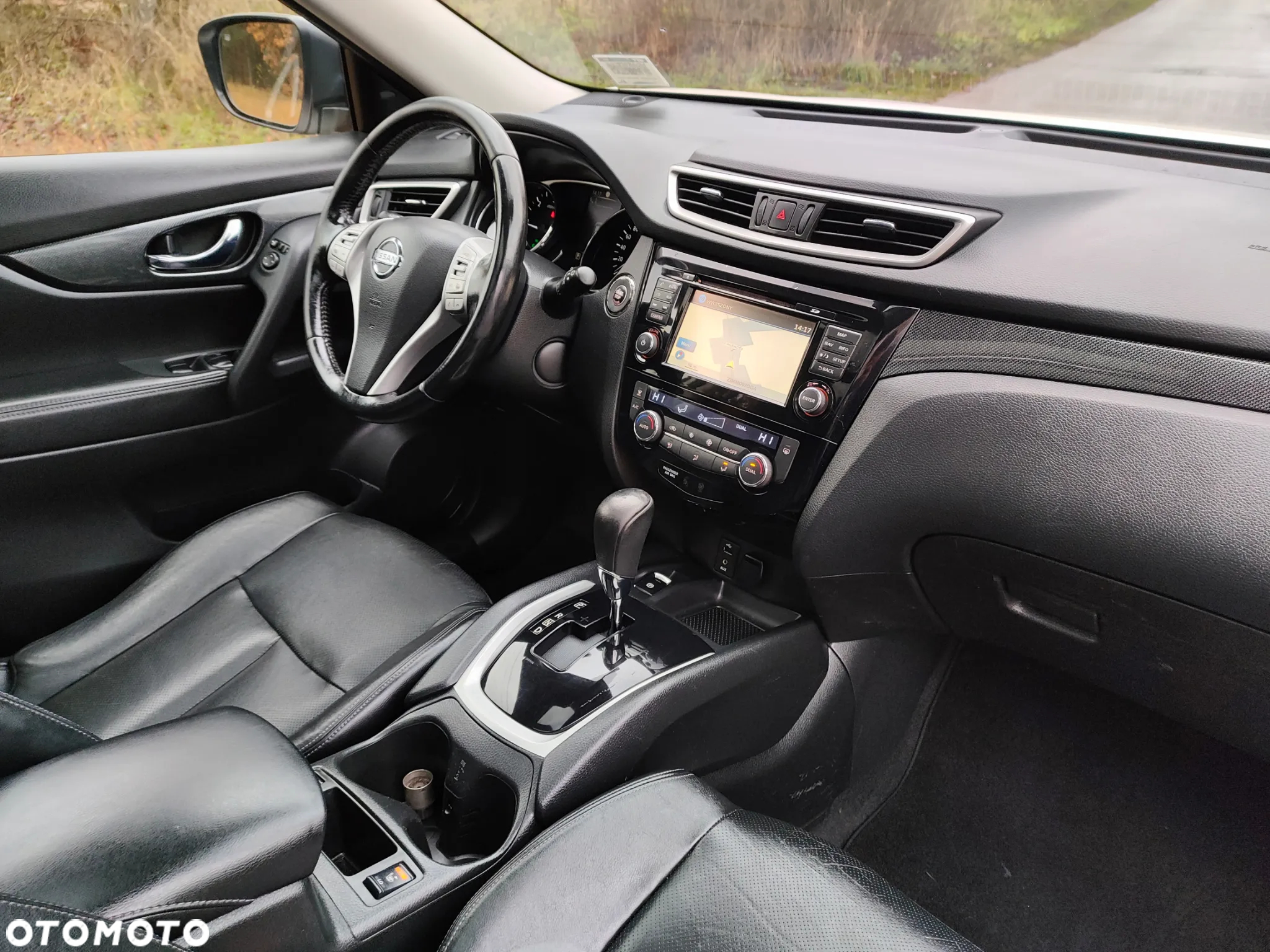 Nissan X-Trail 1.6 DCi Tekna 2WD Xtronic 7os - 33