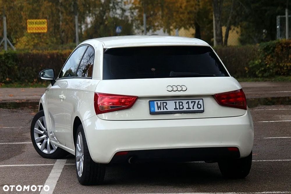 Audi A1 1.2 TFSI S line edition - 8