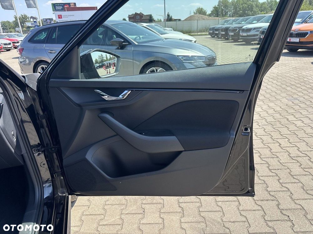 Skoda Kamiq 1.5 TSI Drive DSG - 17