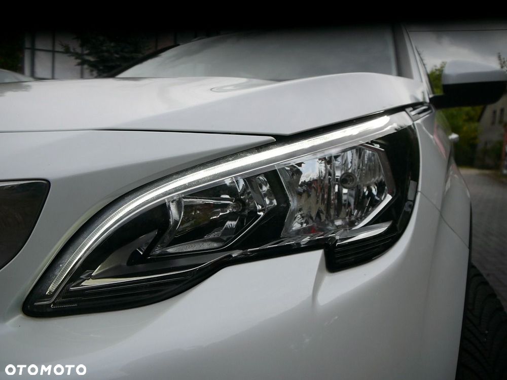 Peugeot 5008 1.2 PureTech Active S&S - 8