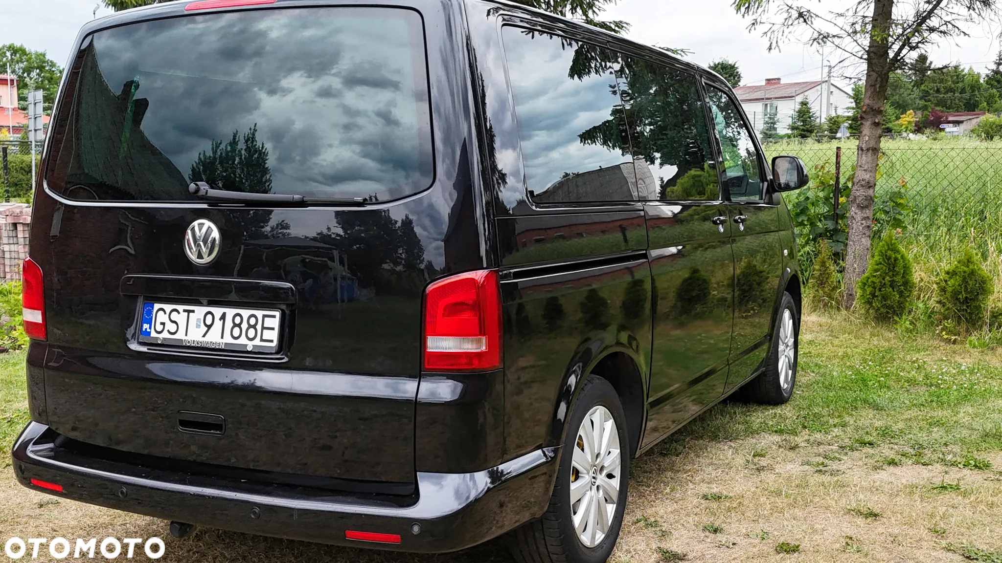 Volkswagen Multivan - 5