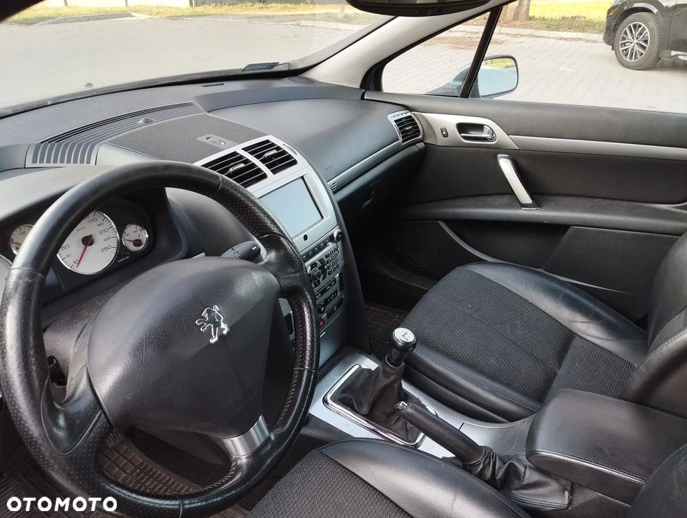 Peugeot 407 2.0 Premium Navtech - 39