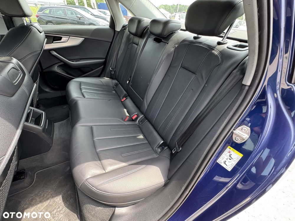 Audi A4 Limousine - 24