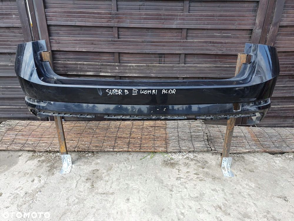 Zderzak tył Skoda SuperB III Kombi
