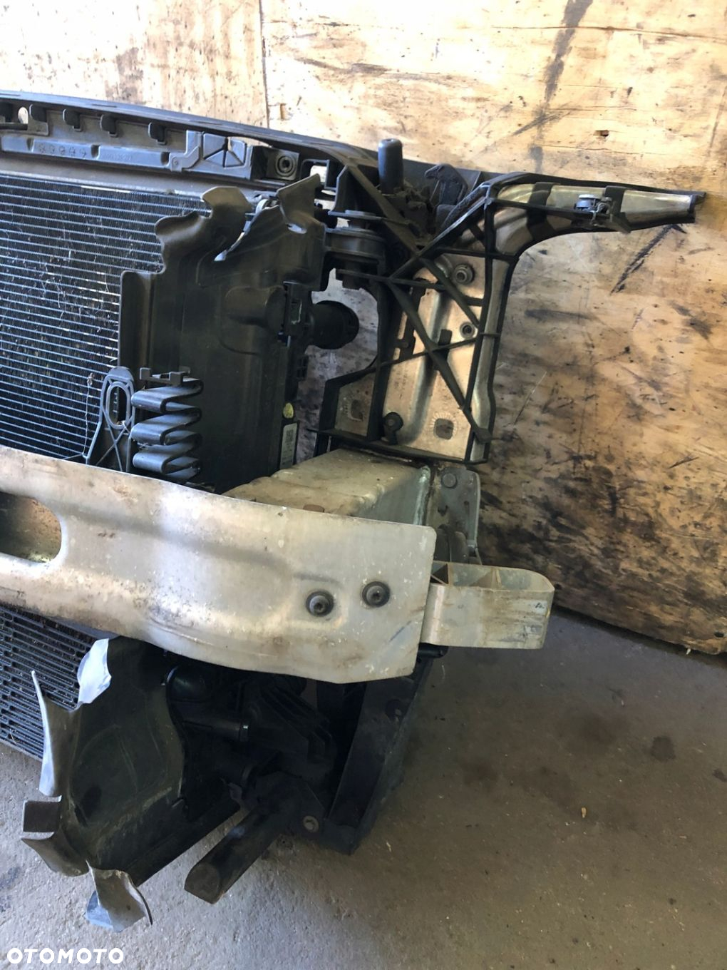 PAS PRZEDNI WZMOCNIENIE A4 B9 8W 15 - 19 2.0TDI MANUAL KOMPLETNY - 8