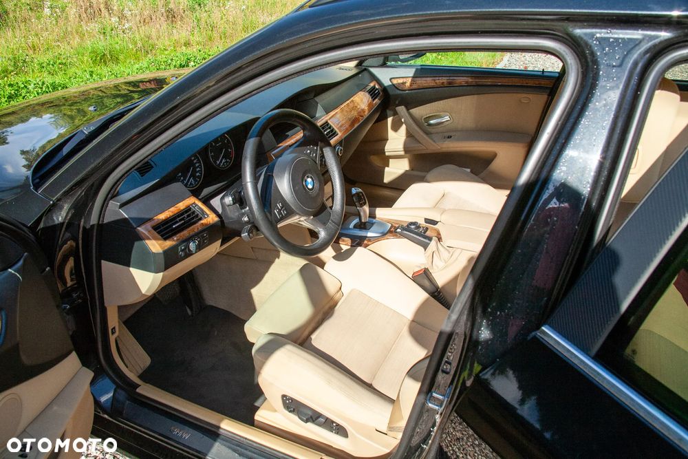 BMW Seria 5 - 23