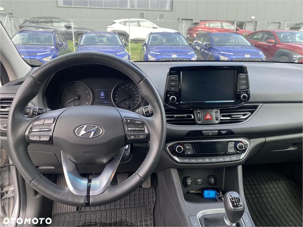 Hyundai i30 - 13