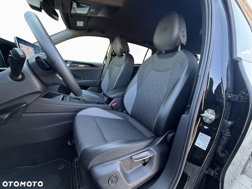 Volkswagen Tiguan 1.5 eTSI Life Plus DSG - 24