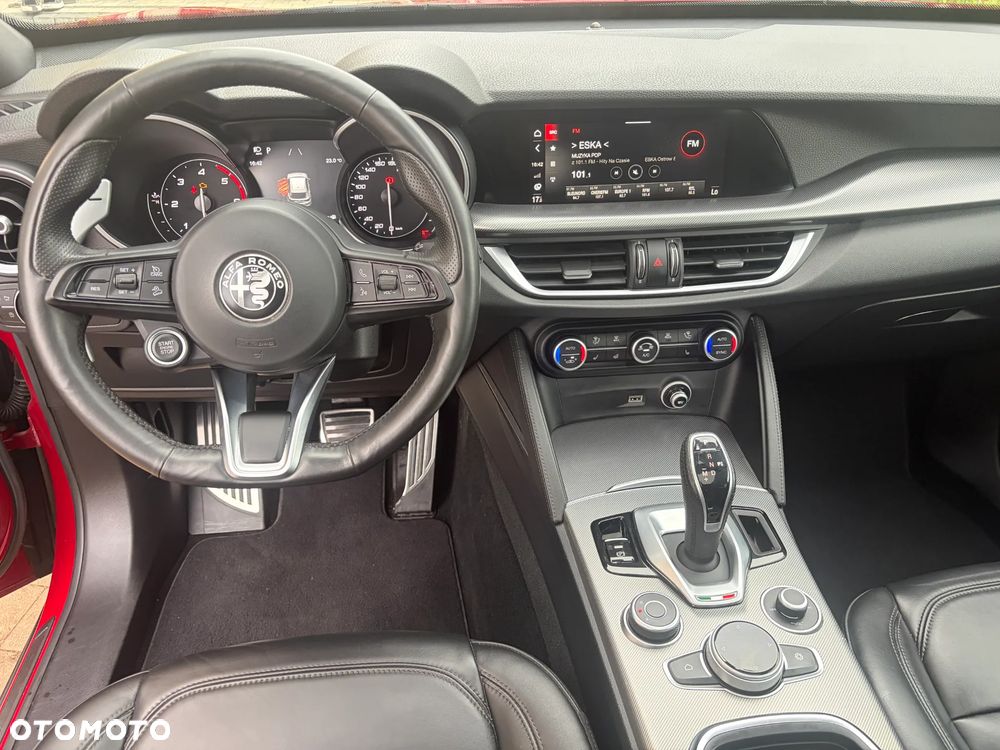 Alfa Romeo Stelvio 2.2 16V AT8 Q4 Sprint - 11