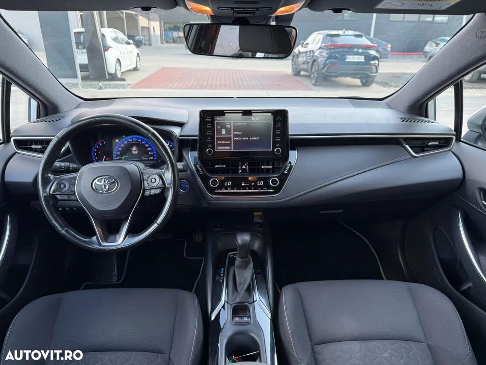 Toyota Corolla - 16