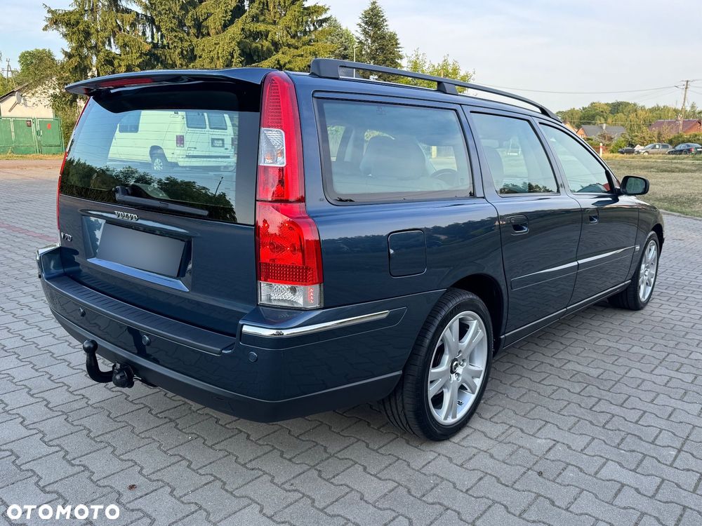 Volvo V70 D5 - 11