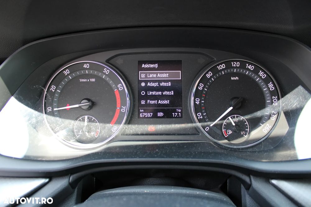 Skoda Octavia 1.0 TSI Ambition - 28