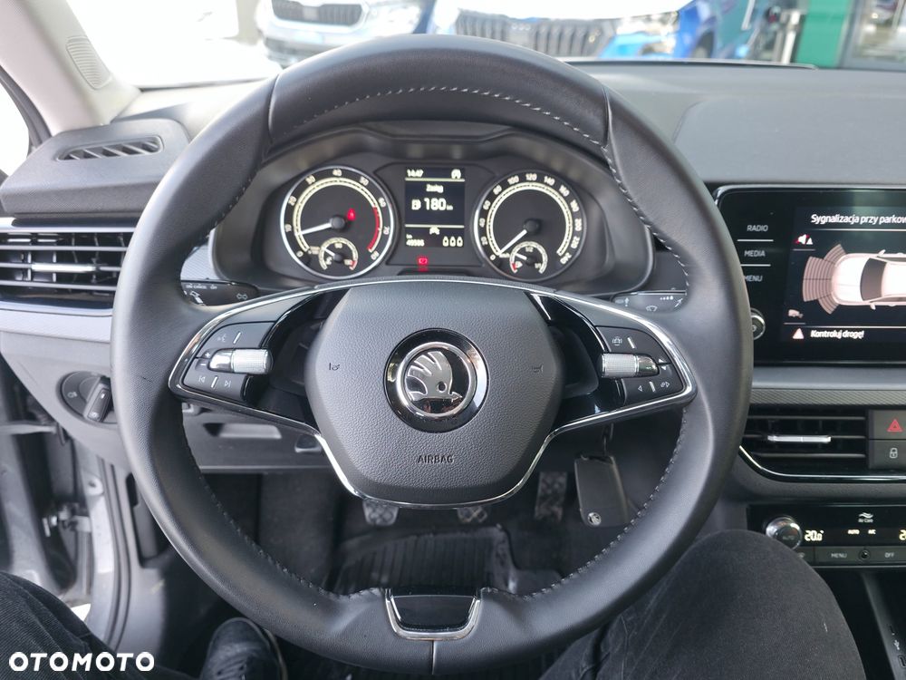 Skoda Kamiq - 11