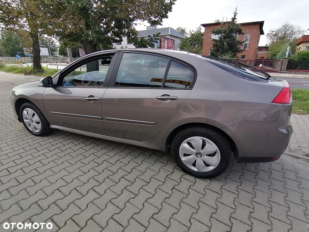 Renault Laguna 1.5 dCi Exception - 12