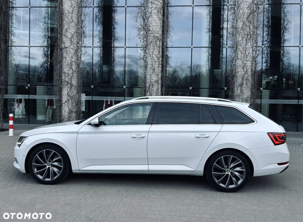 Skoda Superb 2.0 TDI L&K DSG - 2