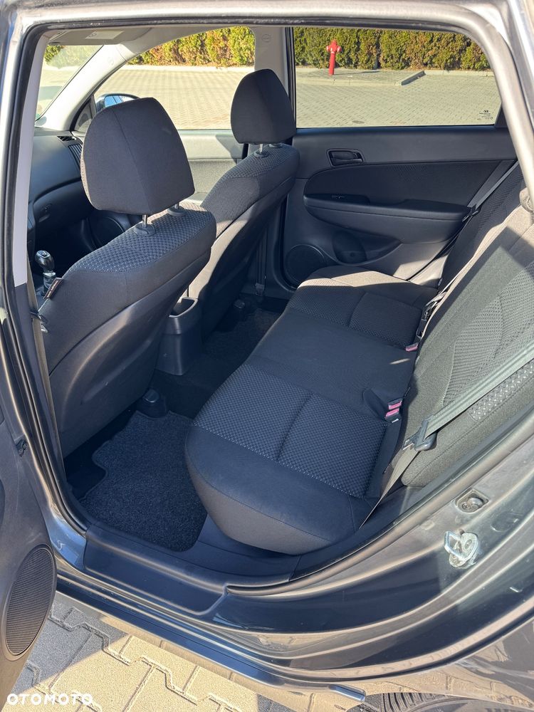 Hyundai i30 - 11